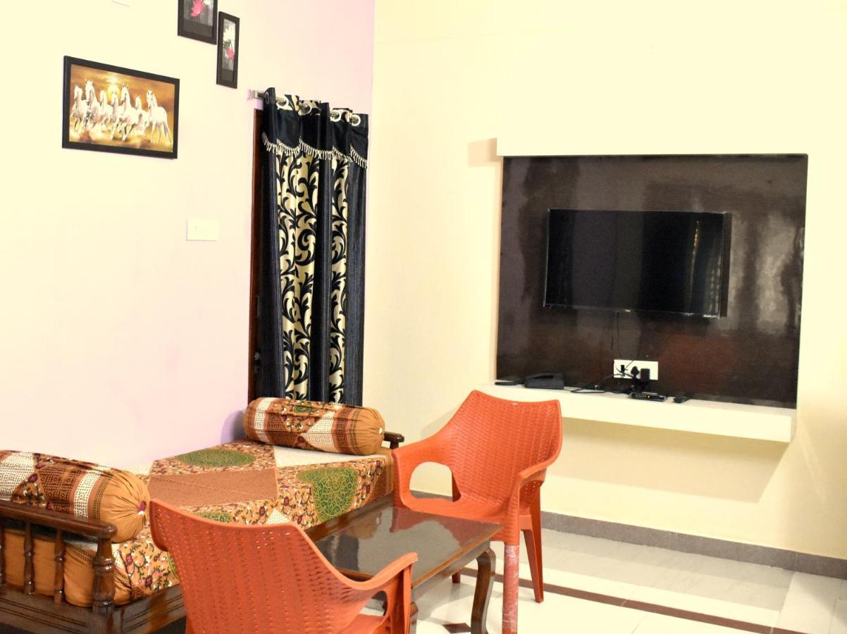 Sannidhi Service Apartments Tirupati Exterior photo